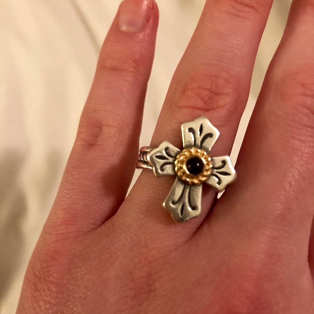 RARE/RETIRED James Avery Lily Cross Ring
